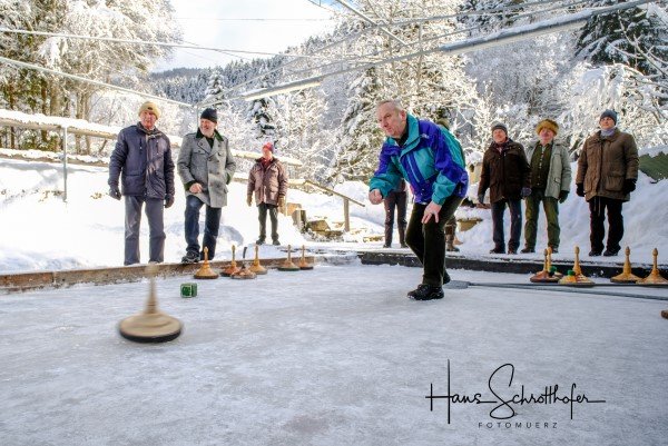 Eisstockschießen Ortsstelle Langenwang